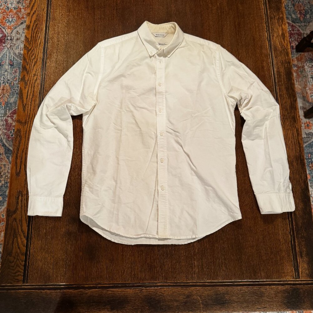 SAMSOE white dress button up (size medium)